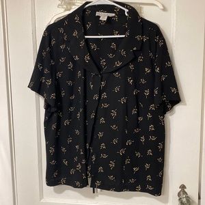 Maggie woman’s shirt size 2x